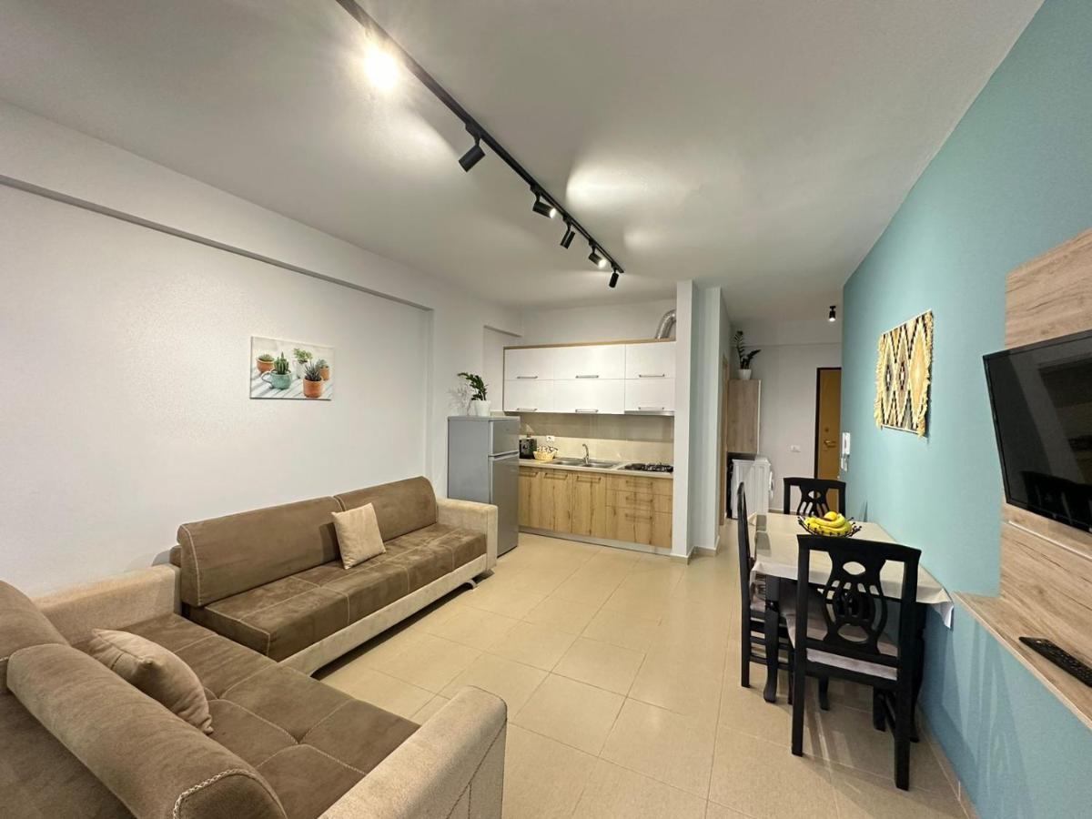 Arti apartment Vlorë Esterno foto