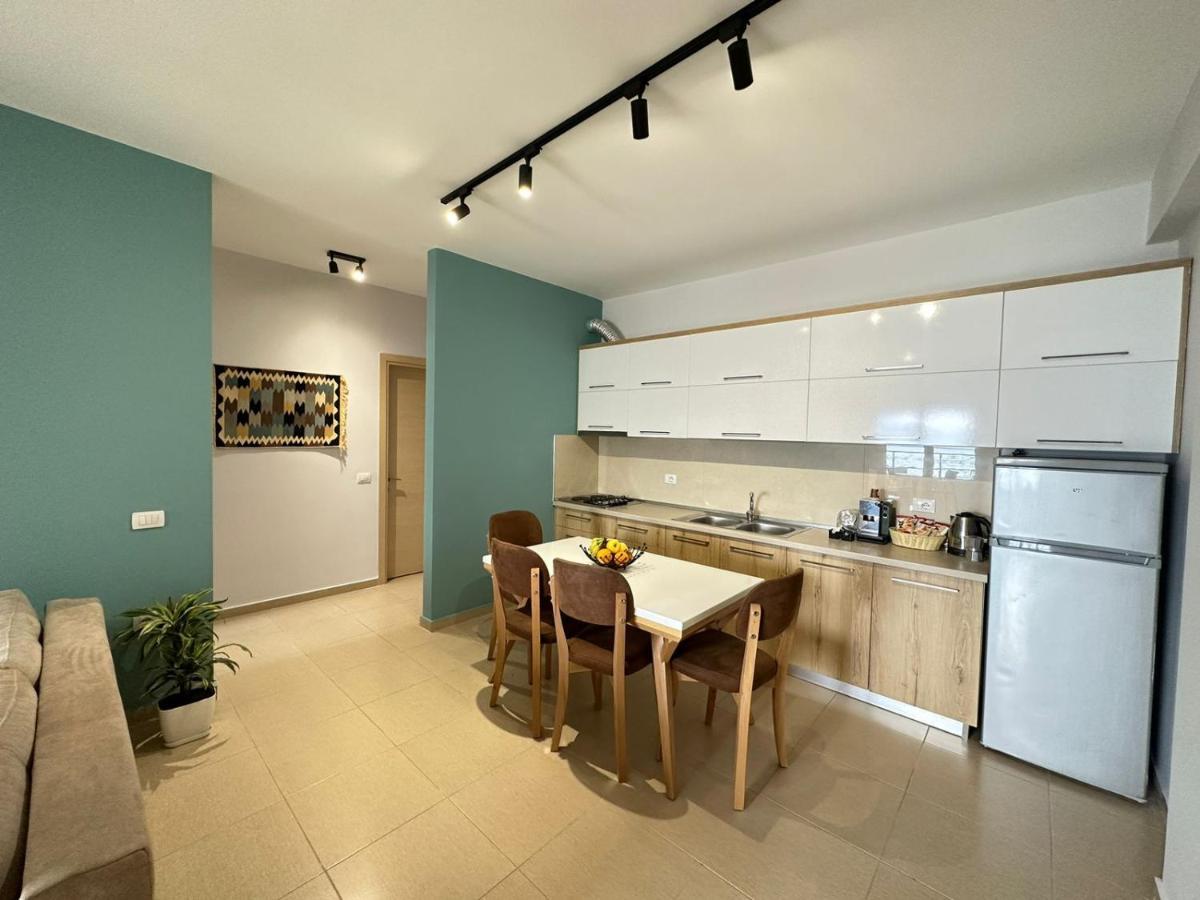 Arti apartment Vlorë Esterno foto