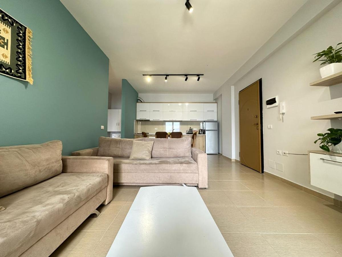 Arti apartment Vlorë Esterno foto